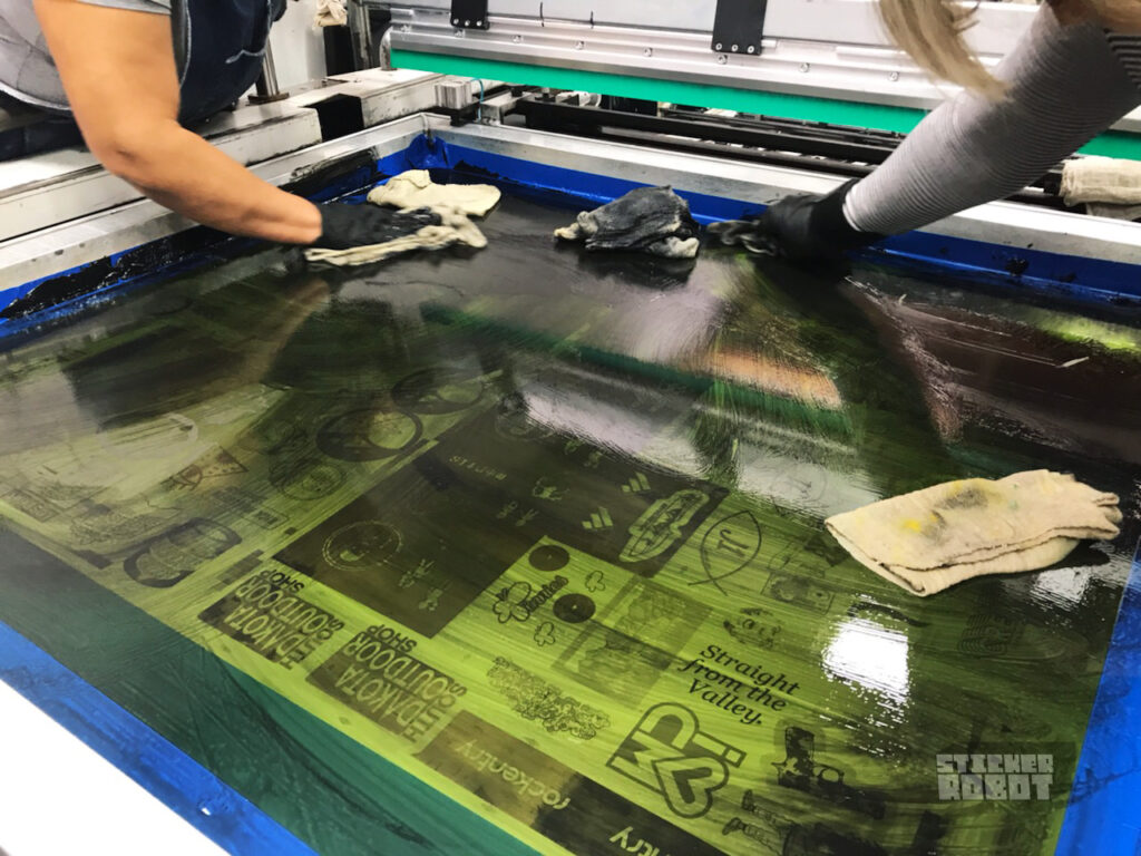 SilkScreen_Sticker_Press_Ink